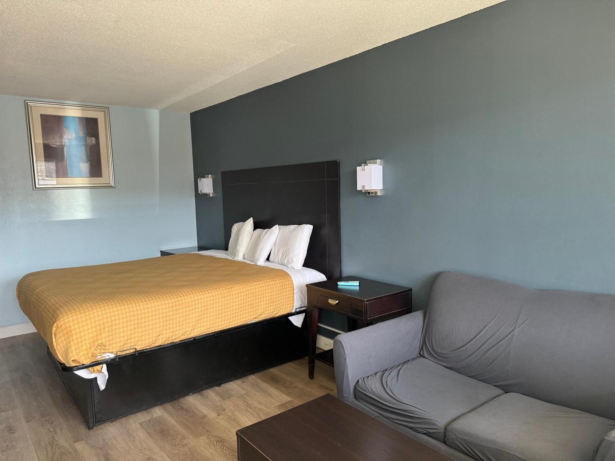 Red Carpet Inn & Suites - Danville Exteriör bild
