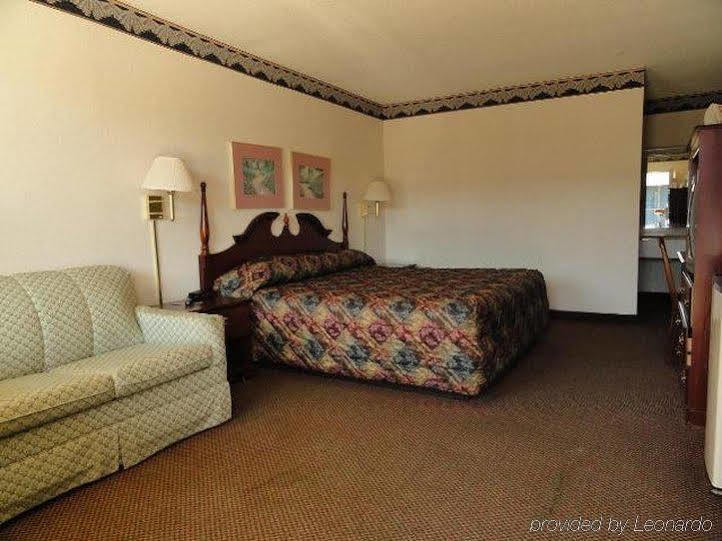Red Carpet Inn & Suites - Danville Exteriör bild