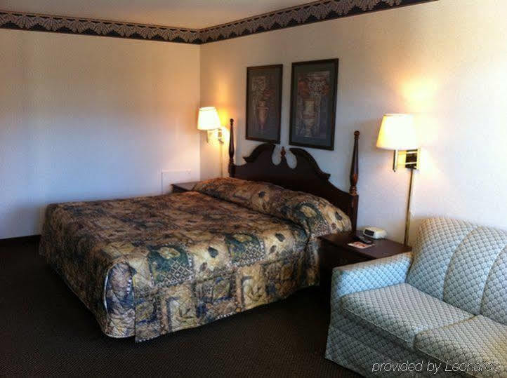 Red Carpet Inn & Suites - Danville Exteriör bild