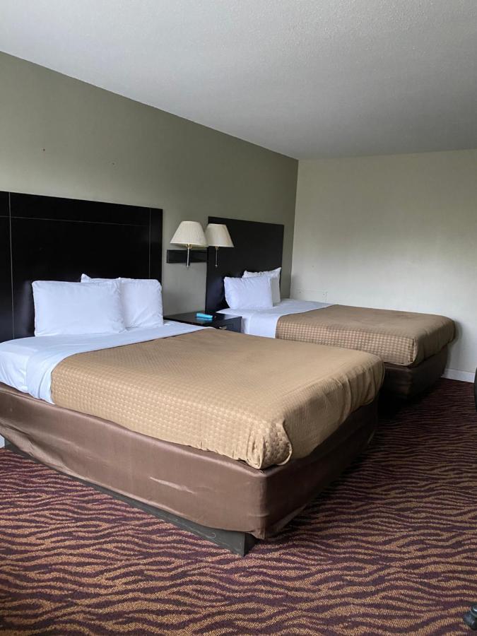 Red Carpet Inn & Suites - Danville Exteriör bild
